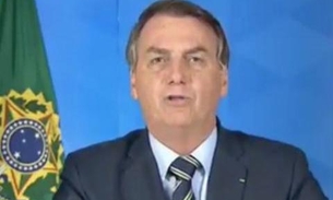 Bolsonaro volta a chamar coronavírus de ‘gripezinha’, critica prevenção e culpa mídia