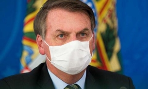 Bolsonaro se reúne com ministros e técnicos para falar de combate ao coronavírus