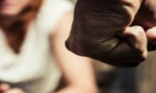 Em Manaus, delegado é preso ao ser flagrado esmurrando esposa dentro de carro