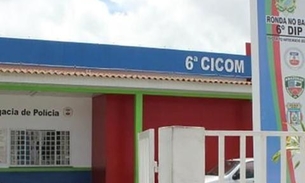 Homem é espancado por populares após socar cara de criança que se negou a dar dinheiro em Manaus