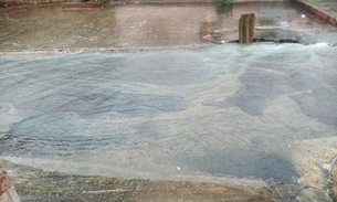 Em Manaus, chuva causa estragos e alaga ruas e casas