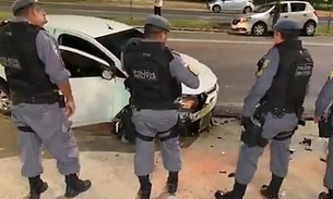 Em alta velocidade e sem CNH, motorista causa acidente violento em Manaus