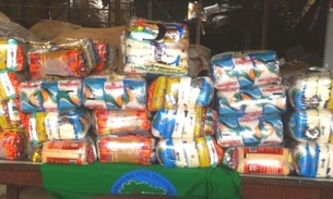 Campanha em Manaus distribui cestas básicas para catadores de recicláveis