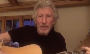 Roger Waters dá cusparada ao citar Bolsonaro em música; veja o vídeo