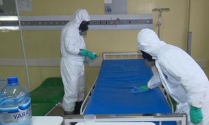 Enfermaria e ambulâncias do Hospital 28 de Agosto são descontaminadas por militares em Manaus