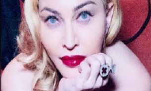Madonna compartilha imagens de 'panelaços' contra Bolsonaro
