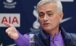 Mourinho se desculpa após bronca do Tottenham por descumprir quarentena