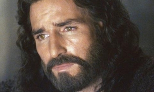 Jim Caviezel afirma que sofreu ferimentos reais nas gravações de A Paixão de Cristo