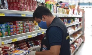 Alimentos vencidos são apreendidos em supermercados no Amazonas  