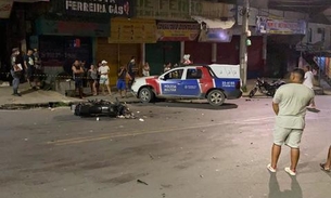 Em Manaus, motociclista morre e outro fica em estado grave após violenta colisão