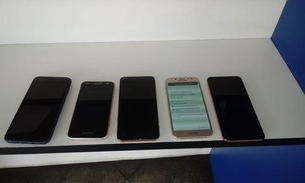 Dupla é presa vendendo celulares roubados no Centro de Manaus 