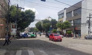 Governo do Amazonas prorroga até 13 de maio a suspensão de serviços não essenciais  