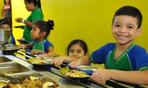 Kits do programa ‘Merenda em Casa’ começam a ser entregues no interior do Amazonas