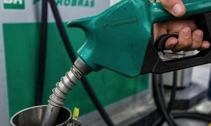 Preço da gasolina cai 8% nos postos em abril, aponta pesquisa da ValeCard