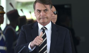 Questionado sobre impeachment, Bolsonaro informa dia que irá deixar o Governo