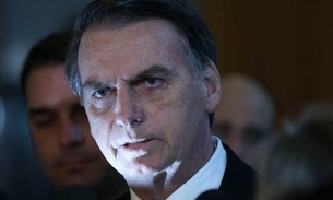 Bolsonaro diz que vídeo de reunião ministerial deveria ser destruído