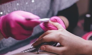 Bolsonaro deve vetar auxílio de R$ 600 para manicures e barbeiros