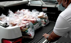 Famílias em vulnerabilidade são beneficiadas com entrega de cestas básicas em Manaus