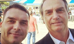 Filho de Bolsonaro era investigado pela PF do Rio, diz ex-superintendente em depoimento