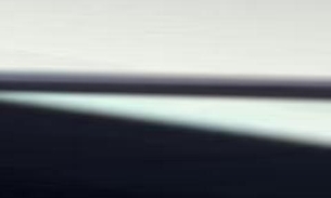 Felipe Titto posa de sunga e volume chama atenção de fãs: 'nem guindaste'