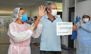 Em Manaus, 21 pessoas se recuperam da Covid-19 e deixam hospital de campanha