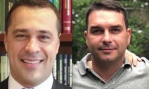 Advogado admite que Flávio Bolsonaro foi a reunião com Paulo Marinho 