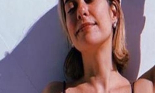 Toda 'garotona', Paloma Duarte mostra boa forma de shortinho ao comemorar 43 anos