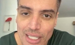 Justiça proíbe Leo Dias de citar nome de Anitta