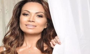 Aos 45, Solange Gomes exibe corpão com lingerie de renda e marquinha picante