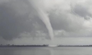 Tromba d'água se forma em rio no Amazonas e impressiona moradores; vídeo