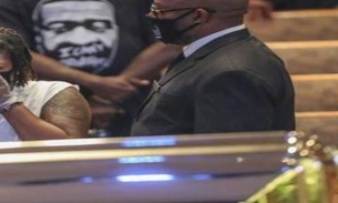 Cerimônia de enterro marca último adeus a George Floyd em Houston