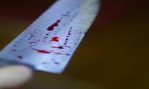 Embriagado, homem tenta matar sogra e acaba esfaqueando companheira em Manaus