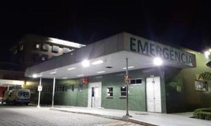 Rapaz invade hospital de Manaus ao fugir de homens armados e pacientes se desesperam