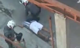 Vídeo: Jovem se debate e desmaia ao ser estrangulado duas vezes por PM em SP