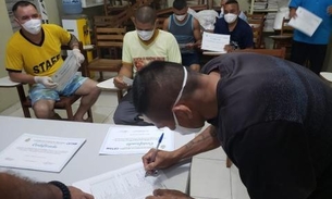 Detentos no Amazonas recebem certificação do curso de qualificação profissional