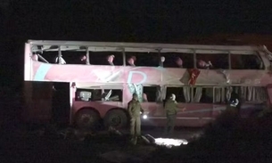 Duas brasileiras morrem e mais de 30 ficam feridos após ônibus capotar no Chile