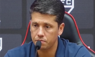 Thiago Carpini em entrevista coletiva do São Paulo. Foto: Reprodução/ SPFC TV