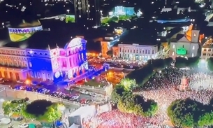 Multidão lota Largo de São Sebastião para torcer por Isabelle na final do BBB 24