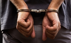 Silhueta de homem preso com algemas. - Foto: Reprodução/ Pixabay