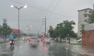 Chuva acima da média preocupa moradores em zonas de risco em Manaus 