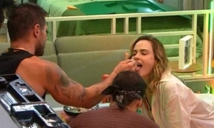 Ana Paula flerta com Jonas, é rejeitada e ameaça beijá-lo na frente de Maxiane