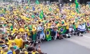 Ato pró-Bolsonaro leva milhares de pessoas à Avenida Paulista; veja vídeo