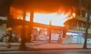 Incêndio em pousada deixa 10 mortos e 11 feridos 
