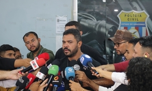 Delegado Marcelo Martins em coletiva - Foto: Jander Robson/Portal do Holanda