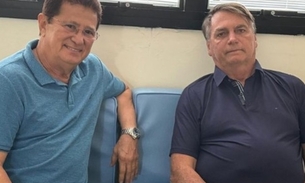Bolsonaro deixa hospital em Manaus e segue para São Paulo