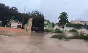Inundações na Indonésia deixam 50 mortos e 27 desaparecidos; vídeos