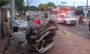 Carro ficou destruído - Foto: Divulgação 