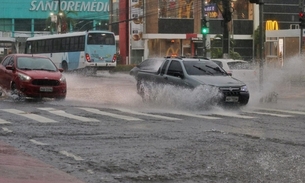 Trecho da Av. Djalma Batista alagado - Foto: Jander Robson/Portal do Holanda