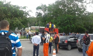 Terceirizados paralisam atividades na refinaria de Manaus