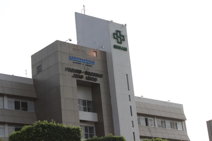 O adolescente morreu atropelado por micro-ônibus após cair de moto - foto: Portal do Holanda